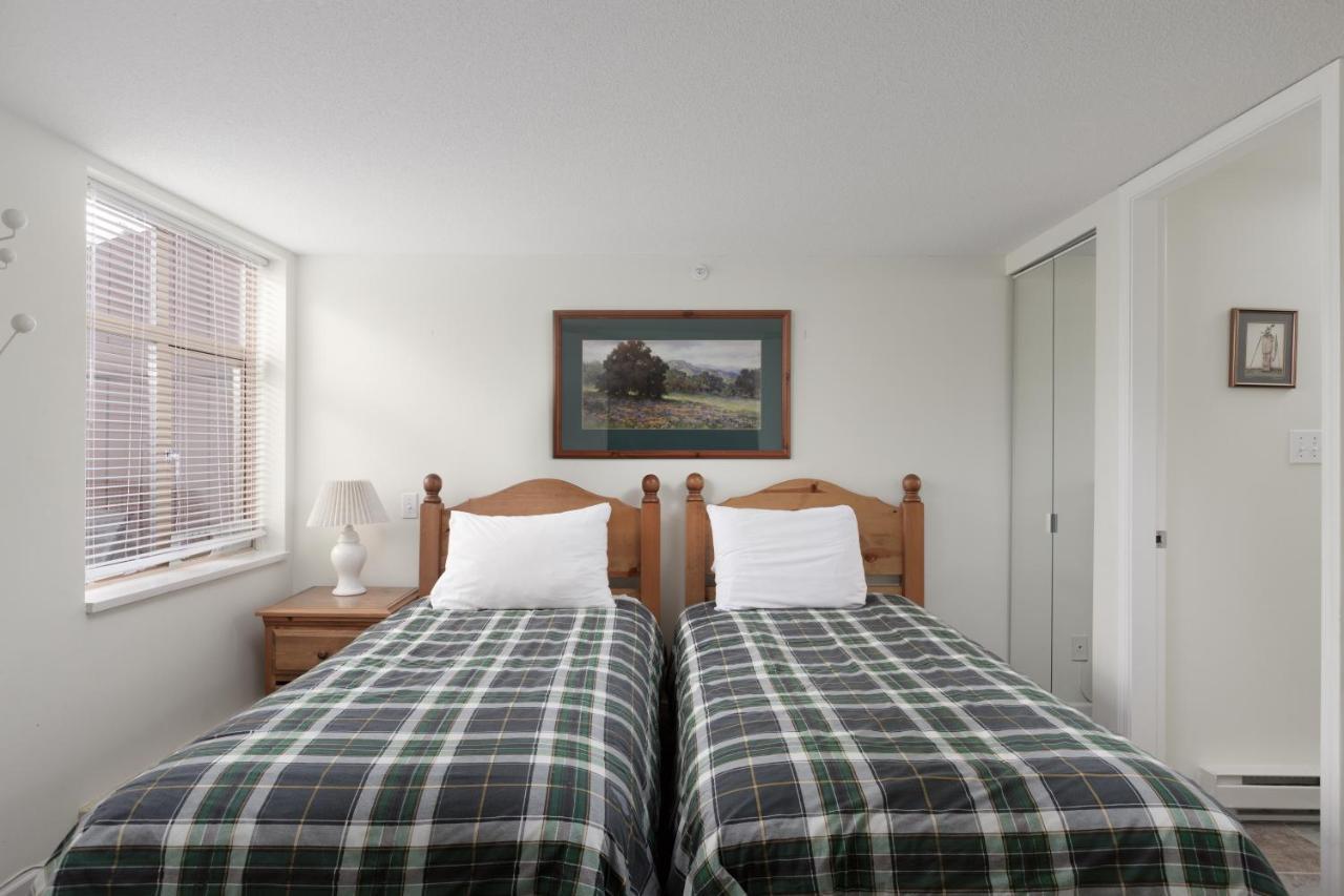 Tyndall Stone Lodge By Cozystay Signature Whistler Eksteriør billede
