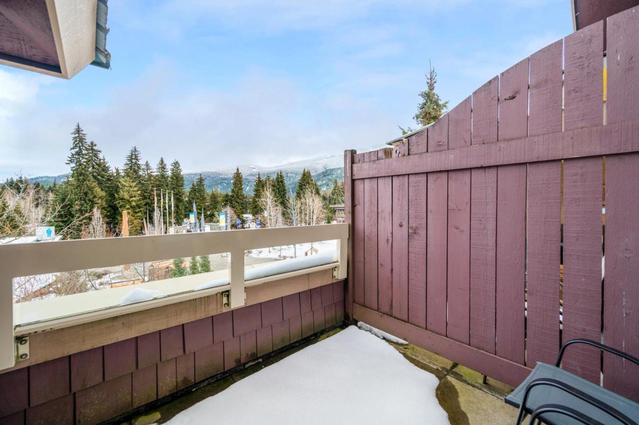 Tyndall Stone Lodge By Cozystay Signature Whistler Eksteriør billede